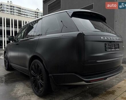 Чорний Ленд Ровер Рендж Ровер, об'ємом двигуна 4.39 л та пробігом 22 тис. км за 184444 $, фото 3 на Automoto.ua