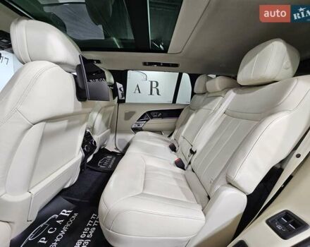 Чорний Ленд Ровер Рендж Ровер, об'ємом двигуна 4.39 л та пробігом 39 тис. км за 159999 $, фото 17 на Automoto.ua