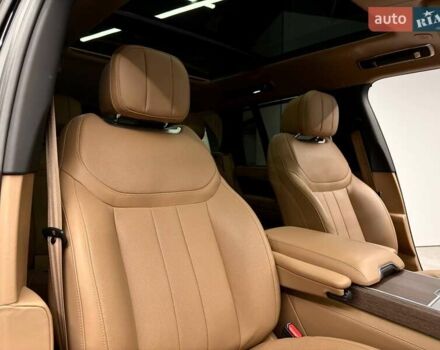 Ленд Ровер Рендж Ровер 2023 в Киеве на Automoto.ua Черный Ленд Ровер Рендж Ровер, объемом двигателя 3 л и пробегом 29 тыс. км за 187800 $, фото 62 на Automoto.ua