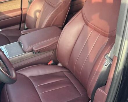 Чорний Ленд Ровер Рендж Ровер, об'ємом двигуна 3 л та пробігом 37 тис. км за 147000 $, фото 22 на Automoto.ua