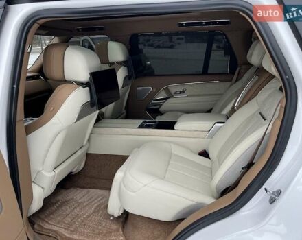 Чорний Ленд Ровер Рендж Ровер, об'ємом двигуна 3 л та пробігом 32 тис. км за 259000 $, фото 25 на Automoto.ua