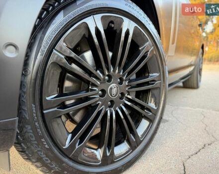 Чорний Ленд Ровер Рендж Ровер, об'ємом двигуна 3 л та пробігом 9 тис. км за 179900 $, фото 35 на Automoto.ua