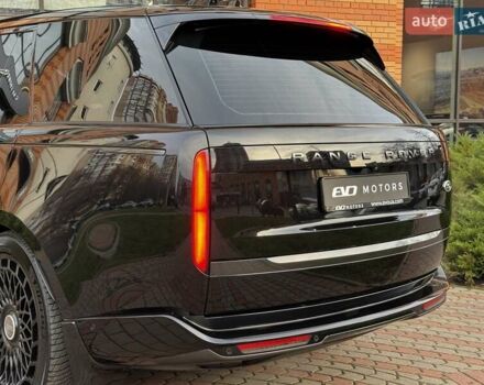 Чорний Ленд Ровер Рендж Ровер, об'ємом двигуна 4.39 л та пробігом 57 тис. км за 176000 $, фото 4 на Automoto.ua