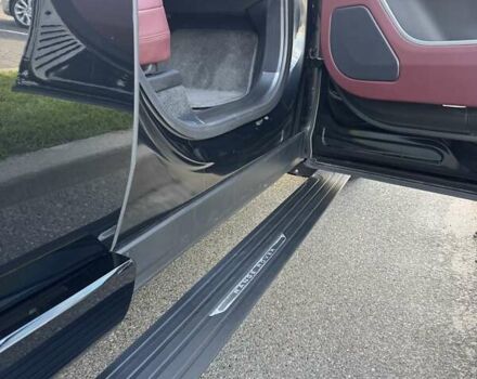 Чорний Ленд Ровер Рендж Ровер, об'ємом двигуна 3 л та пробігом 37 тис. км за 147000 $, фото 19 на Automoto.ua