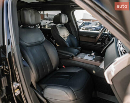 Черный Ленд Ровер Рендж Ровер, объемом двигателя 3 л и пробегом 24 тыс. км за 197000 $, фото 18 на Automoto.ua