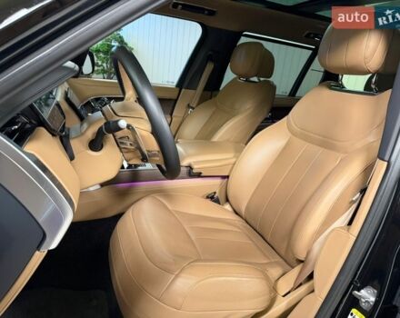 Черный Ленд Ровер Рендж Ровер, объемом двигателя 4.39 л и пробегом 70 тыс. км за 169000 $, фото 39 на Automoto.ua