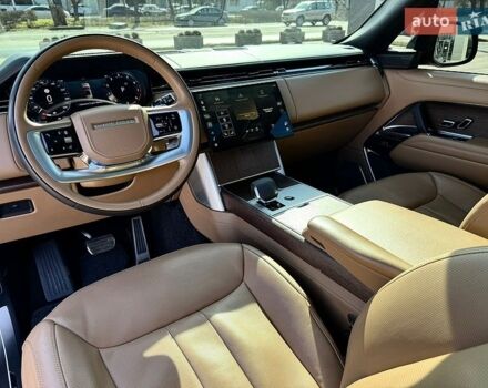 Черный Ленд Ровер Рендж Ровер, объемом двигателя 4.39 л и пробегом 75 тыс. км за 165000 $, фото 19 на Automoto.ua