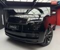 Ленд Ровер Рендж Ровер 2023 в Киеве на Automoto.ua Черный Ленд Ровер Рендж Ровер, объемом двигателя 4.4 л и пробегом 33 тыс. км за 278800 $, фото 3 на Automoto.ua