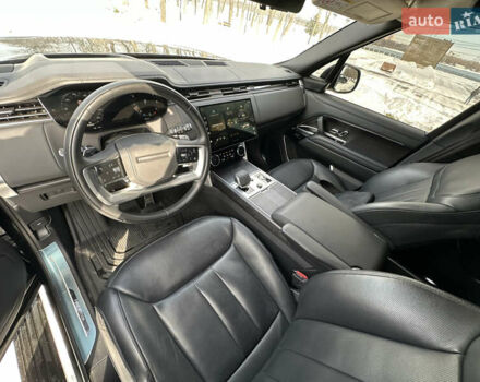 Чорний Ленд Ровер Рендж Ровер, об'ємом двигуна 4.39 л та пробігом 18 тис. км за 195000 $, фото 6 на Automoto.ua