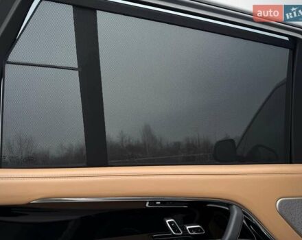 Черный Ленд Ровер Рендж Ровер, объемом двигателя 4.39 л и пробегом 67 тыс. км за 185000 $, фото 74 на Automoto.ua