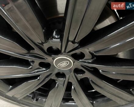 Черный Ленд Ровер Рендж Ровер, объемом двигателя 4.39 л и пробегом 46 тыс. км за 174000 $, фото 39 на Automoto.ua