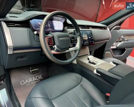 Чорний Ленд Ровер Рендж Ровер, об'ємом двигуна 4.4 л та пробігом 34 тис. км за 268000 $, фото 30 на Automoto.ua