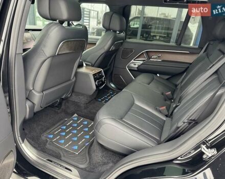 Черный Ленд Ровер Рендж Ровер, объемом двигателя 3 л и пробегом 24 тыс. км за 197000 $, фото 31 на Automoto.ua