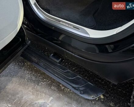 Черный Ленд Ровер Рендж Ровер, объемом двигателя 4.39 л и пробегом 20 тыс. км за 200000 $, фото 19 на Automoto.ua