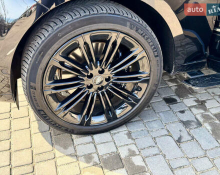 Чорний Ленд Ровер Рендж Ровер, об'ємом двигуна 4.39 л та пробігом 69 тис. км за 170000 $, фото 7 на Automoto.ua