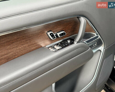 Черный Ленд Ровер Рендж Ровер, объемом двигателя 4.39 л и пробегом 49 тыс. км за 187000 $, фото 41 на Automoto.ua