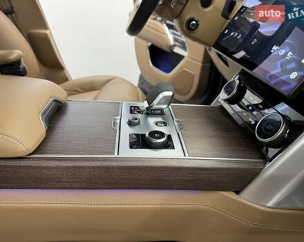 Ленд Ровер Рендж Ровер 2023 в Киеве на Automoto.ua Черный Ленд Ровер Рендж Ровер, объемом двигателя 3 л и пробегом 35 тыс. км за 209990 $, фото 30 на Automoto.ua