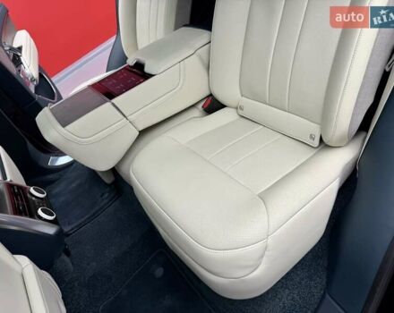 Чорний Ленд Ровер Рендж Ровер, об'ємом двигуна 4.4 л та пробігом 34 тис. км за 268000 $, фото 43 на Automoto.ua