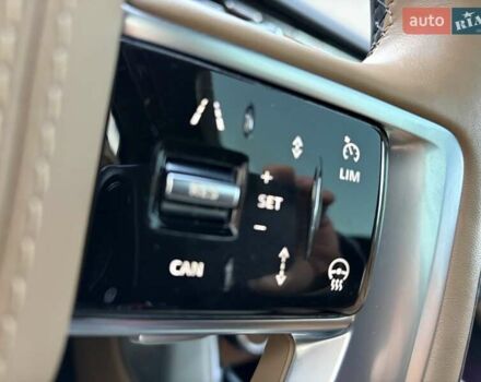 Чорний Ленд Ровер Рендж Ровер, об'ємом двигуна 3 л та пробігом 40 тис. км за 177333 $, фото 15 на Automoto.ua