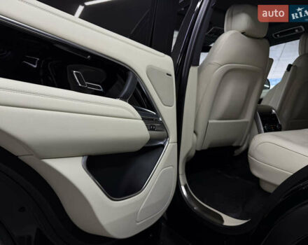 Черный Ленд Ровер Рендж Ровер, объемом двигателя 3 л и пробегом 64 тыс. км за 165000 $, фото 22 на Automoto.ua