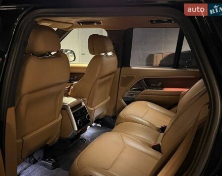 Чорний Ленд Ровер Рендж Ровер, об'ємом двигуна 3 л та пробігом 52 тис. км за 180000 $, фото 9 на Automoto.ua