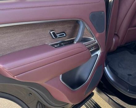 Чорний Ленд Ровер Рендж Ровер, об'ємом двигуна 3 л та пробігом 37 тис. км за 147000 $, фото 34 на Automoto.ua