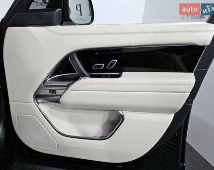 Чорний Ленд Ровер Рендж Ровер, об'ємом двигуна 4.39 л та пробігом 39 тис. км за 159999 $, фото 25 на Automoto.ua