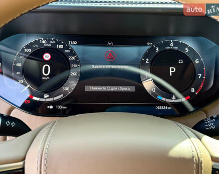 Чорний Ленд Ровер Рендж Ровер, об'ємом двигуна 4.39 л та пробігом 69 тис. км за 170000 $, фото 8 на Automoto.ua