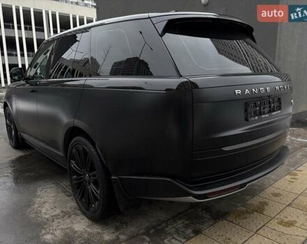 Чорний Ленд Ровер Рендж Ровер, об'ємом двигуна 4.39 л та пробігом 22 тис. км за 184444 $, фото 4 на Automoto.ua