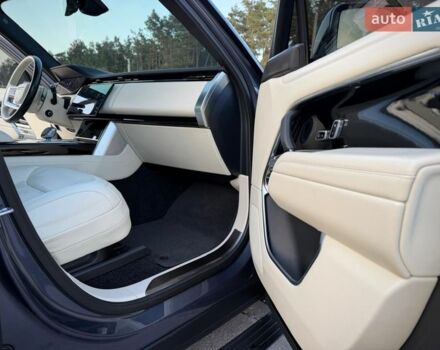 Чорний Ленд Ровер Рендж Ровер, об'ємом двигуна 3 л та пробігом 9 тис. км за 179900 $, фото 53 на Automoto.ua