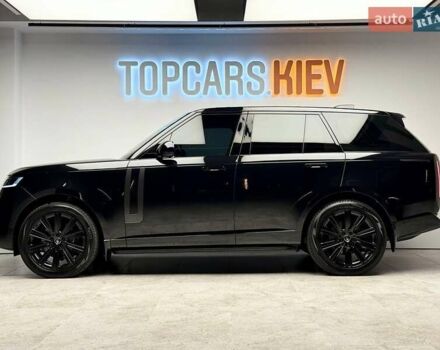 Ленд Ровер Рендж Ровер 2023 в Киеве на Automoto.ua Черный Ленд Ровер Рендж Ровер, объемом двигателя 3 л и пробегом 29 тыс. км за 187800 $, фото 10 на Automoto.ua