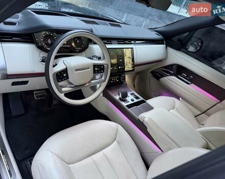 Черный Ленд Ровер Рендж Ровер, объемом двигателя 4.39 л и пробегом 20 тыс. км за 200000 $, фото 11 на Automoto.ua