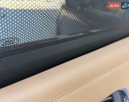 Чорний Ленд Ровер Рендж Ровер, об'ємом двигуна 3 л та пробігом 40 тис. км за 175333 $, фото 17 на Automoto.ua