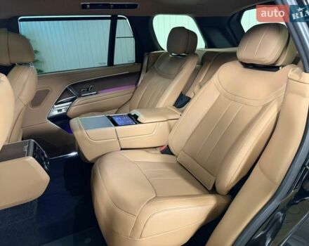 Черный Ленд Ровер Рендж Ровер, объемом двигателя 4.39 л и пробегом 70 тыс. км за 169000 $, фото 43 на Automoto.ua