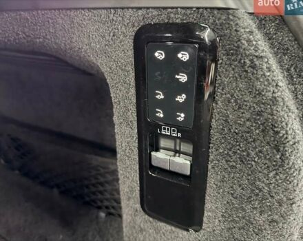 Черный Ленд Ровер Рендж Ровер, объемом двигателя 4.39 л и пробегом 46 тыс. км за 174000 $, фото 84 на Automoto.ua