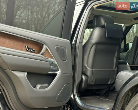 Черный Ленд Ровер Рендж Ровер, объемом двигателя 4.39 л и пробегом 49 тыс. км за 187000 $, фото 24 на Automoto.ua