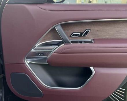 Чорний Ленд Ровер Рендж Ровер, об'ємом двигуна 3 л та пробігом 37 тис. км за 147000 $, фото 38 на Automoto.ua