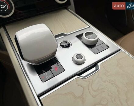 Чорний Ленд Ровер Рендж Ровер, об'ємом двигуна 3 л та пробігом 32 тис. км за 259000 $, фото 19 на Automoto.ua