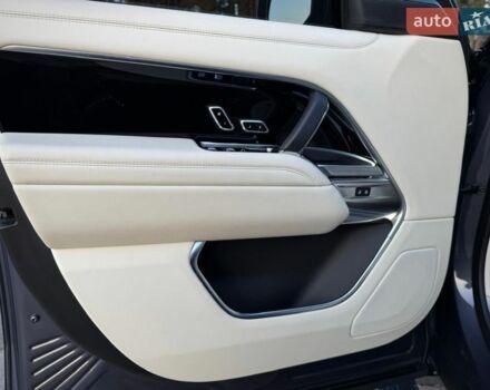 Чорний Ленд Ровер Рендж Ровер, об'ємом двигуна 3 л та пробігом 9 тис. км за 179900 $, фото 40 на Automoto.ua