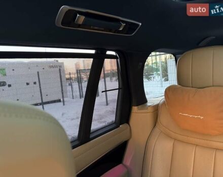 Чорний Ленд Ровер Рендж Ровер, об'ємом двигуна 3 л та пробігом 40 тис. км за 177333 $, фото 21 на Automoto.ua