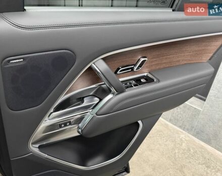 Черный Ленд Ровер Рендж Ровер, объемом двигателя 4.39 л и пробегом 46 тыс. км за 174000 $, фото 76 на Automoto.ua