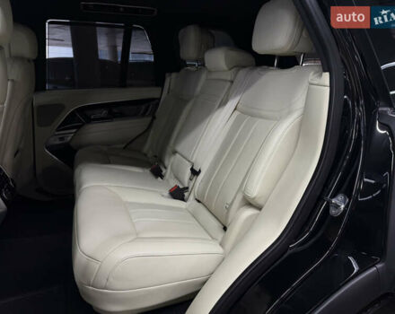 Черный Ленд Ровер Рендж Ровер, объемом двигателя 3 л и пробегом 64 тыс. км за 165000 $, фото 23 на Automoto.ua