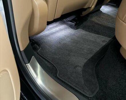 Чорний Ленд Ровер Рендж Ровер, об'ємом двигуна 4.39 л та пробігом 22 тис. км за 188333 $, фото 14 на Automoto.ua