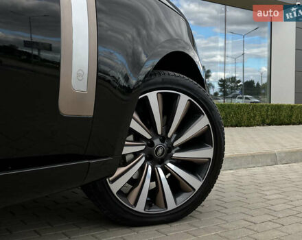 Чорний Ленд Ровер Рендж Ровер, об'ємом двигуна 3 л та пробігом 82 тис. км за 154000 $, фото 4 на Automoto.ua