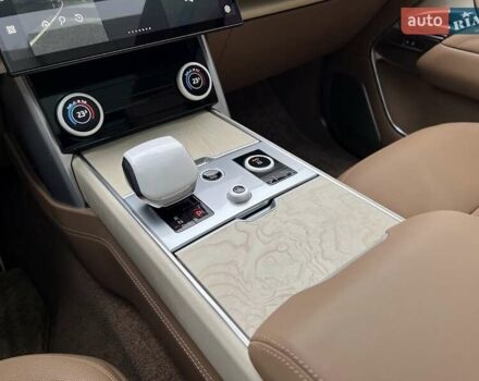 Чорний Ленд Ровер Рендж Ровер, об'ємом двигуна 3 л та пробігом 32 тис. км за 259000 $, фото 18 на Automoto.ua