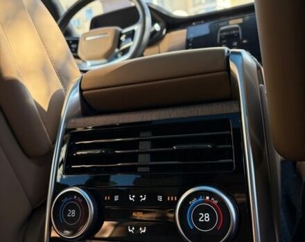 Чорний Ленд Ровер Рендж Ровер, об'ємом двигуна 4.39 л та пробігом 23 тис. км за 185500 $, фото 27 на Automoto.ua