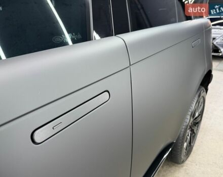 Черный Ленд Ровер Рендж Ровер, объемом двигателя 4.39 л и пробегом 46 тыс. км за 174000 $, фото 25 на Automoto.ua