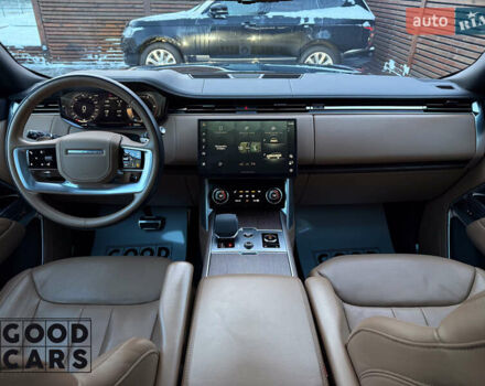 Чорний Ленд Ровер Рендж Ровер, об'ємом двигуна 3 л та пробігом 96 тис. км за 165000 $, фото 35 на Automoto.ua