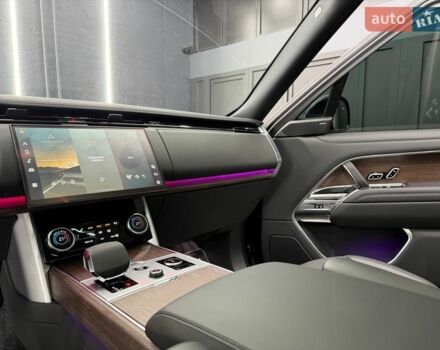 Черный Ленд Ровер Рендж Ровер, объемом двигателя 4.39 л и пробегом 46 тыс. км за 174000 $, фото 55 на Automoto.ua