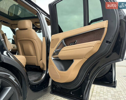 Чорний Ленд Ровер Рендж Ровер, об'ємом двигуна 3 л та пробігом 84 тис. км за 154900 $, фото 33 на Automoto.ua